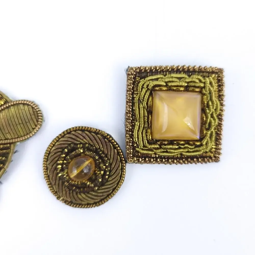 unknown lot beaded